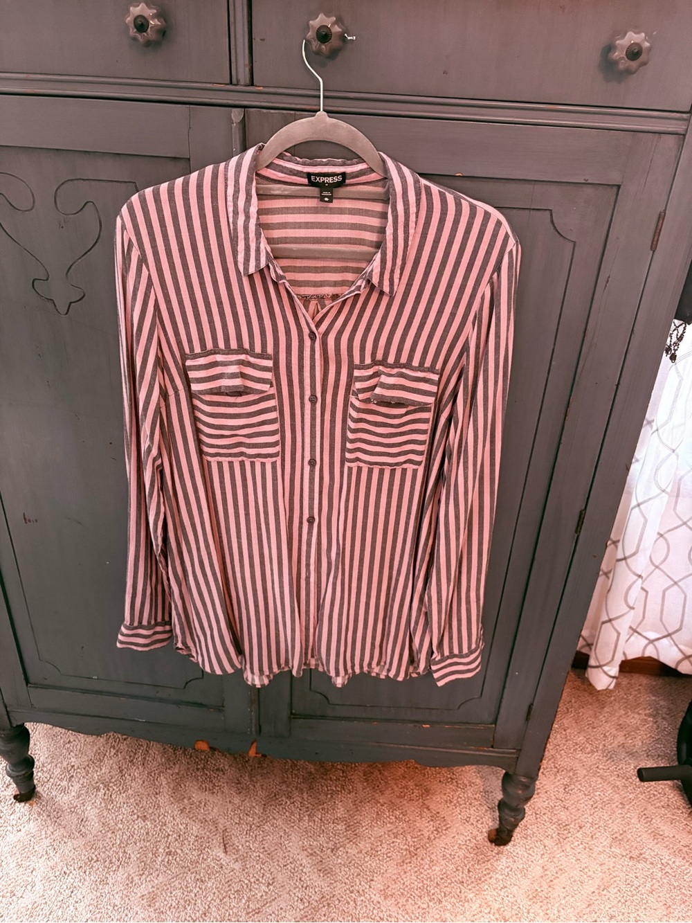 Express Women's Pink and Gray Striped Button-Up Shirt